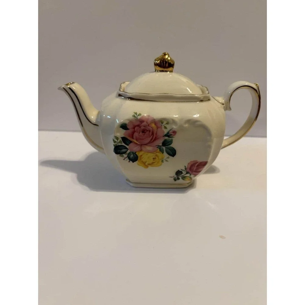 Vintage Sadler Windsor Floral Teapot England